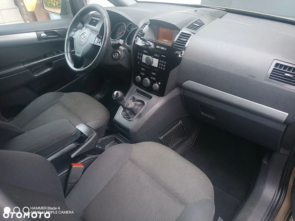 Opel Zafira 1.8 Family Plus - 15