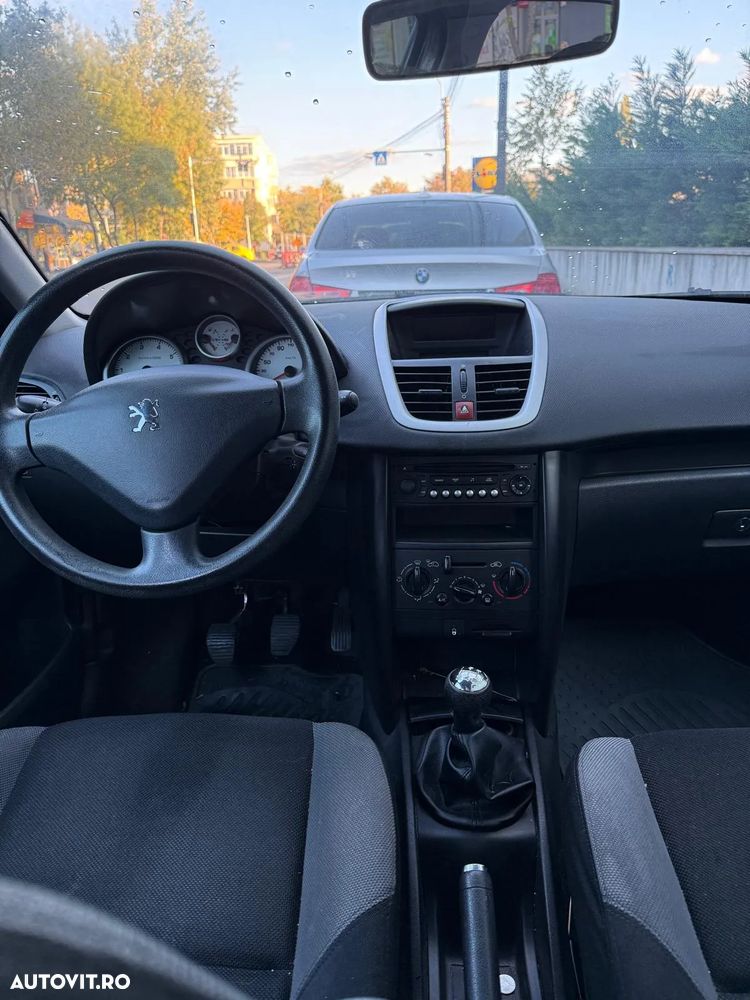 Peugeot 207 1.4E 16V Trendy - 9