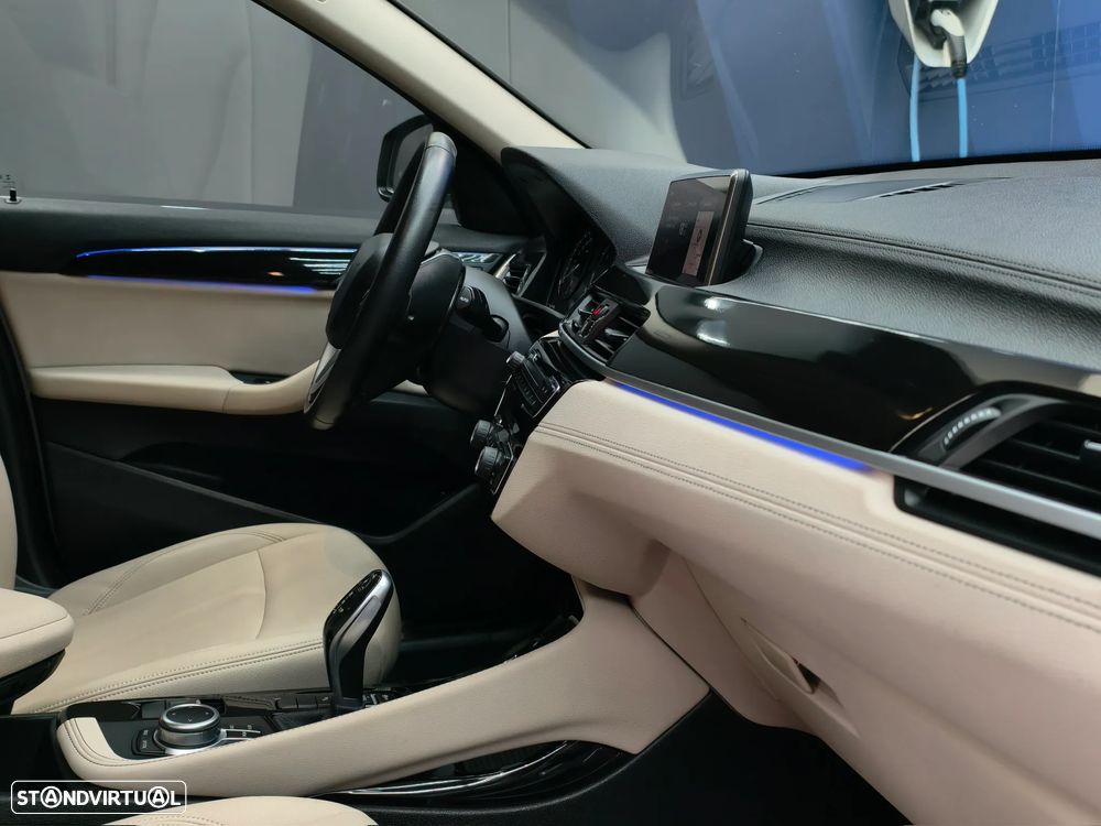BMW X1 16 d sDrive Advantage Auto - 42