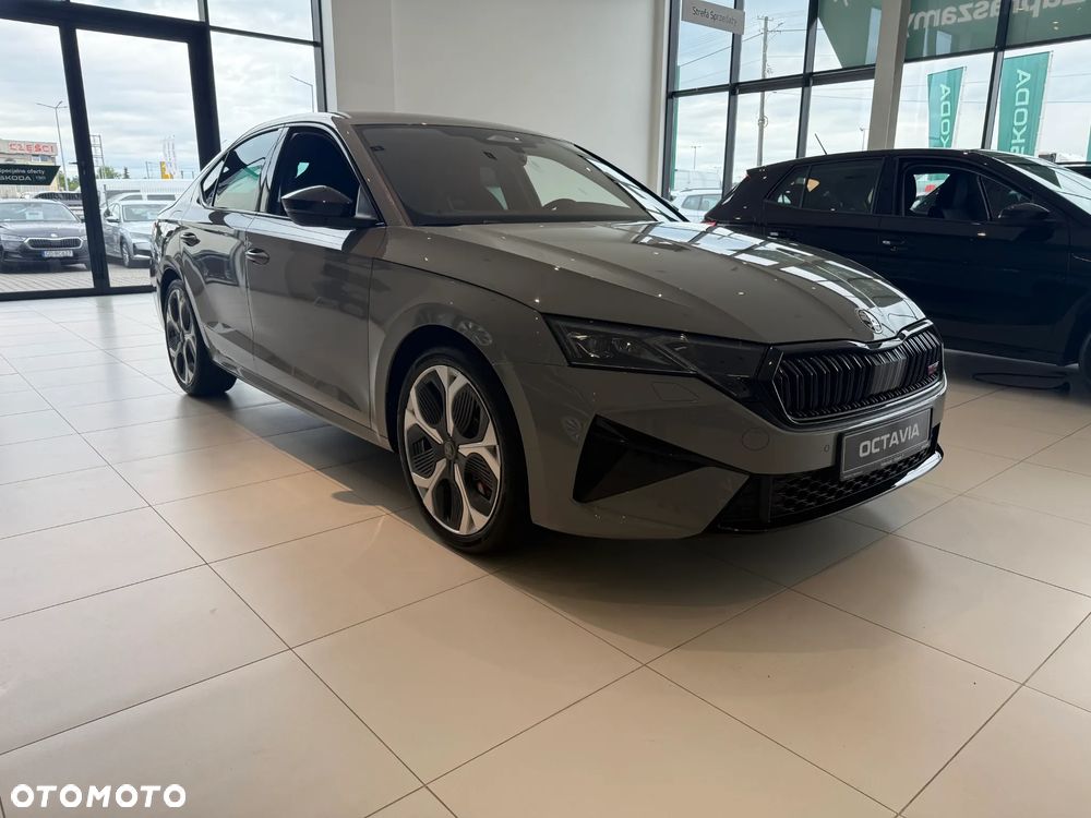 Skoda Octavia 2.0 TSI RS DSG - 3