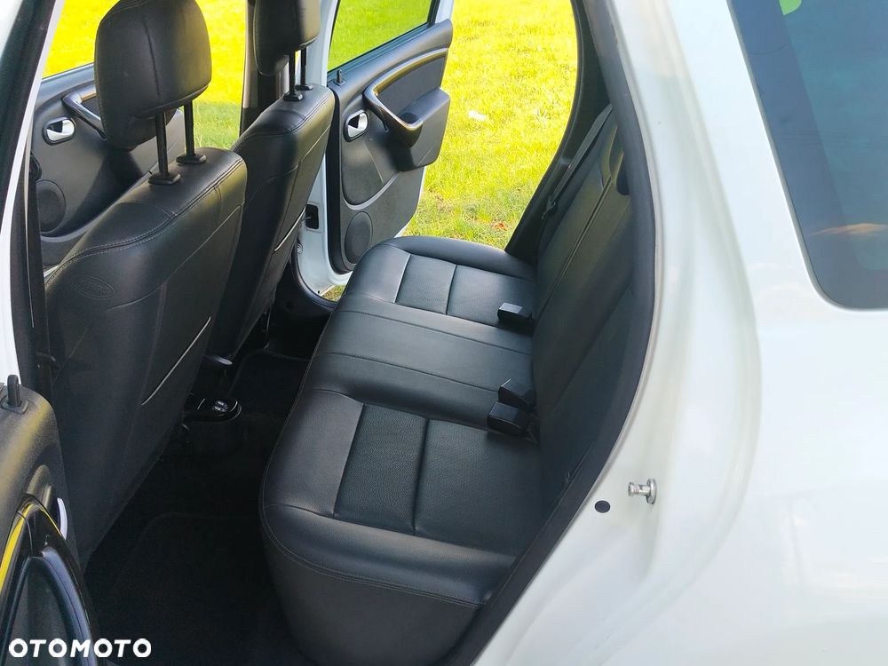 Dacia Duster 1.6 16V 4x2 Prestige - 23
