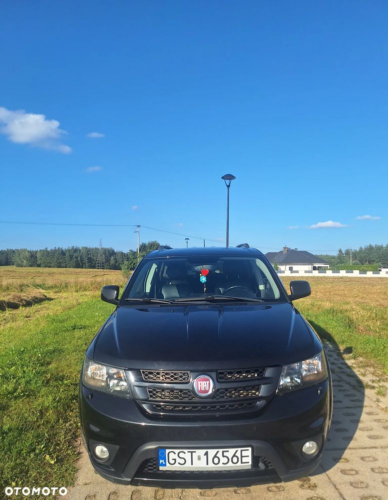 Fiat Freemont 2.0 Multijet Black Code AWD - 1