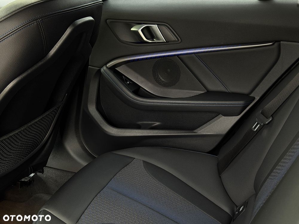 BMW Seria 1 118d M Sport sport - 25
