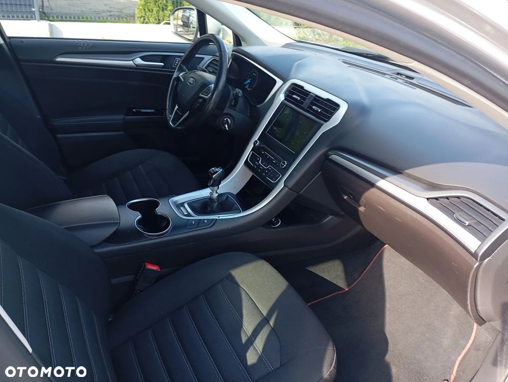 Ford Mondeo - 6