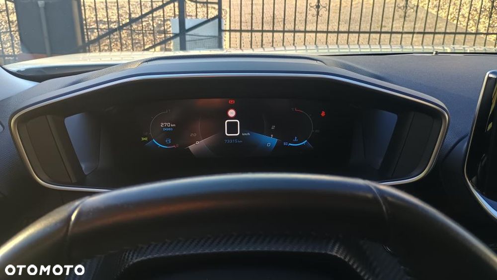 Peugeot 2008 1.2 PureTech Active S&S - 6