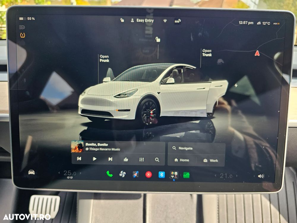 Tesla Model Y Performance Dual Motor AWD - 14