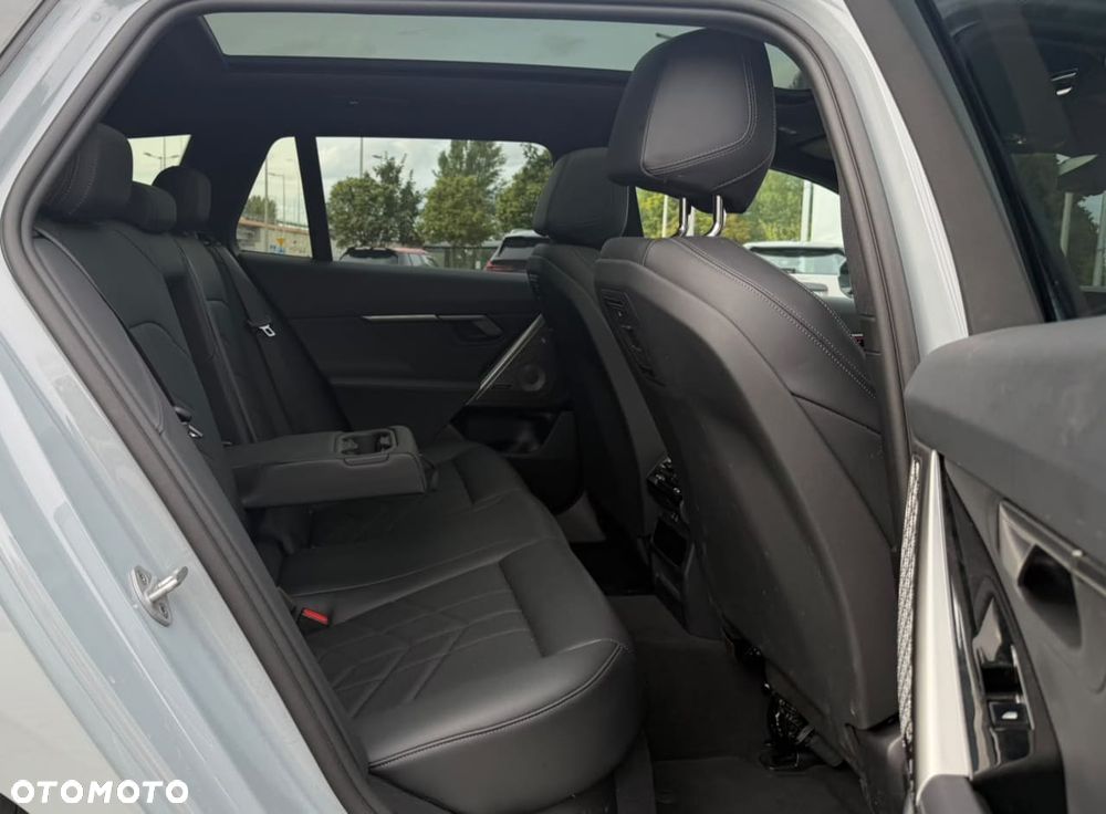 BMW Seria 5 540d xDrive mHEV M Sport - 16