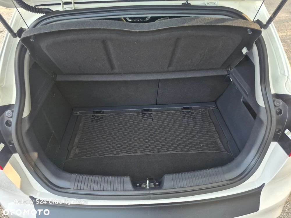 Kia Rio 1.2 Business Line - 20