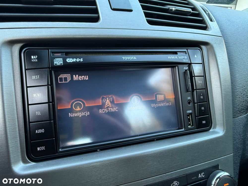 Toyota Avensis 2.0 D-4D Platinium - 27