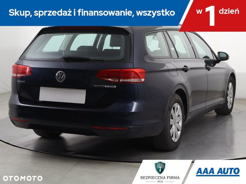 Volkswagen Passat Variant - 7