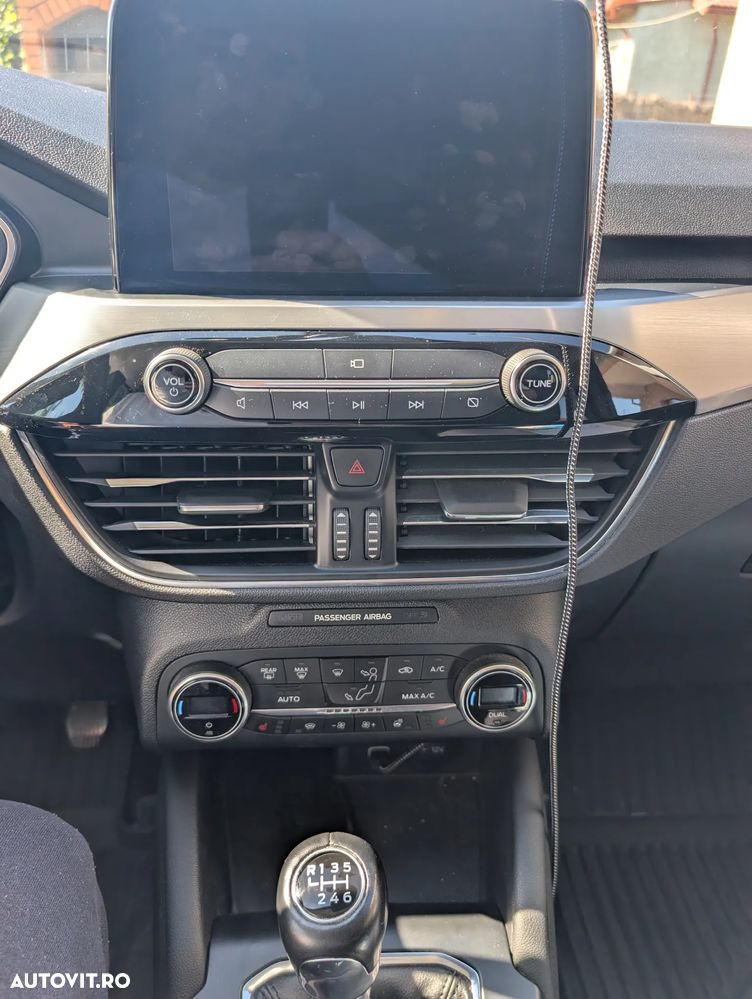 Ford Kuga 1.5 EcoBlue FWD Titanium X - 38