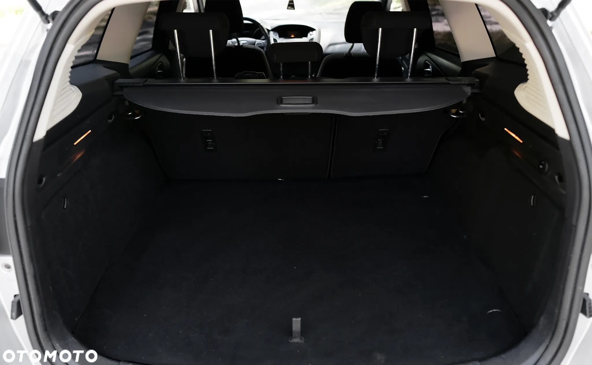 Ford Focus 1.0 EcoBoost Trend - 28