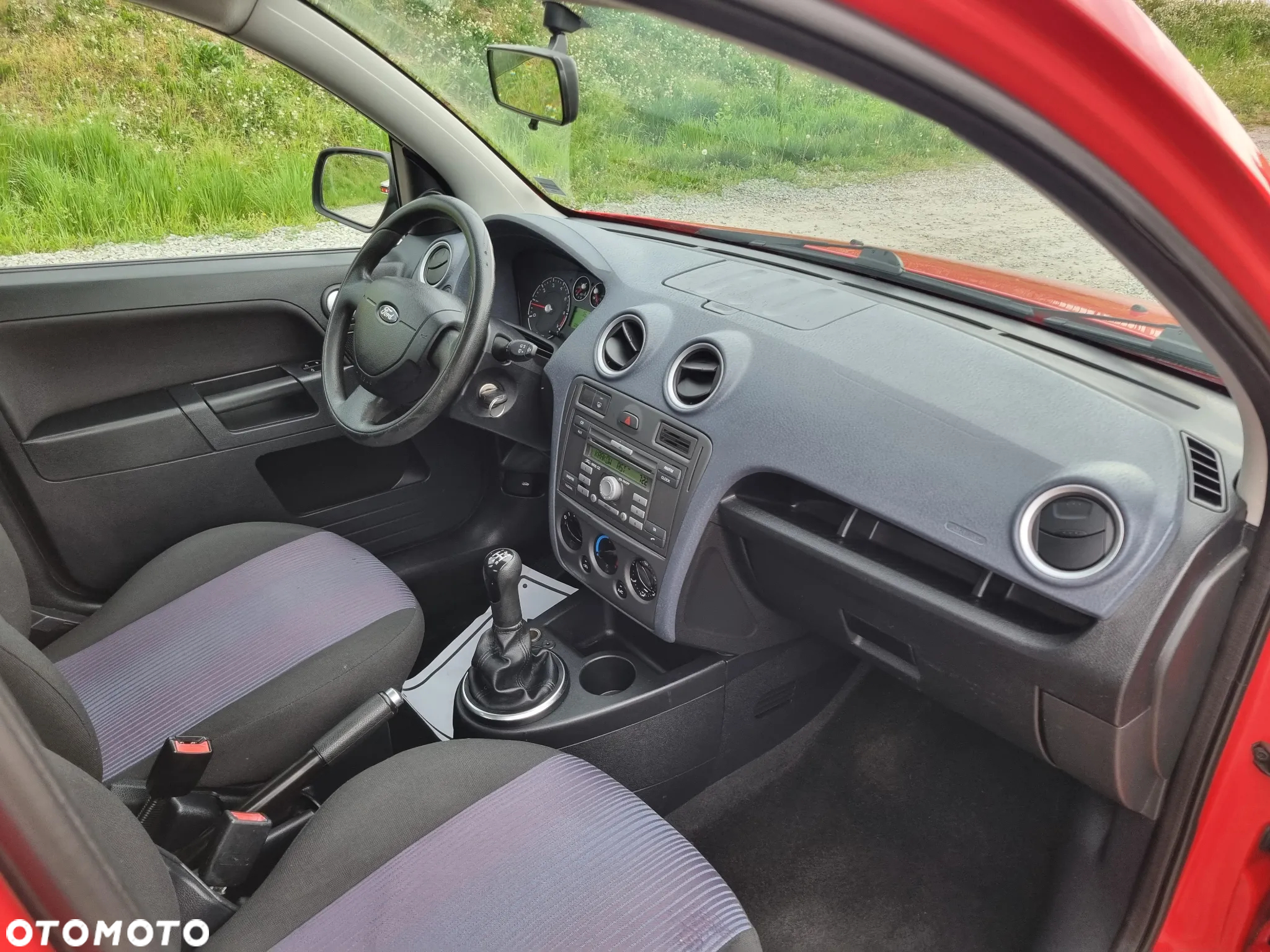 Ford Fusion 1.4 Ambiente - 23