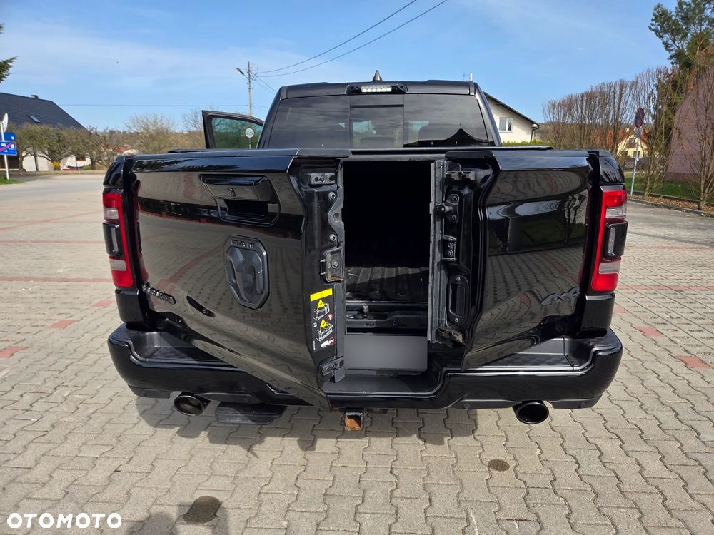 RAM 1500 5.7 Crew Cab Longbed Laramie Black - 2