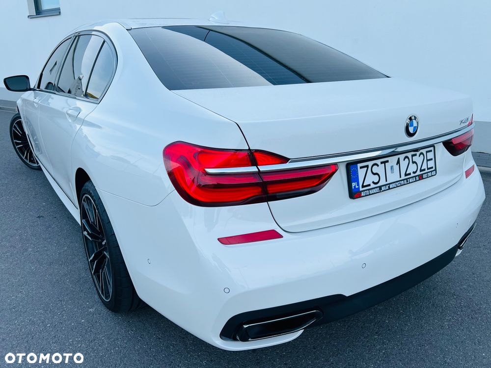 BMW Seria 7 740Li - 15