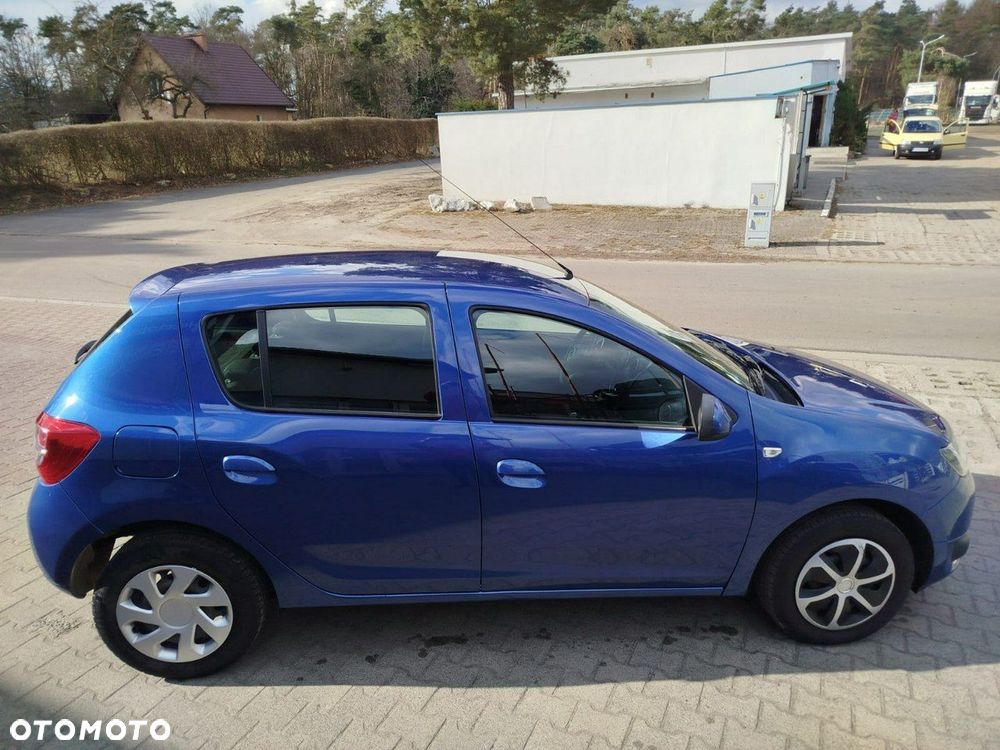 Dacia Sandero - 4