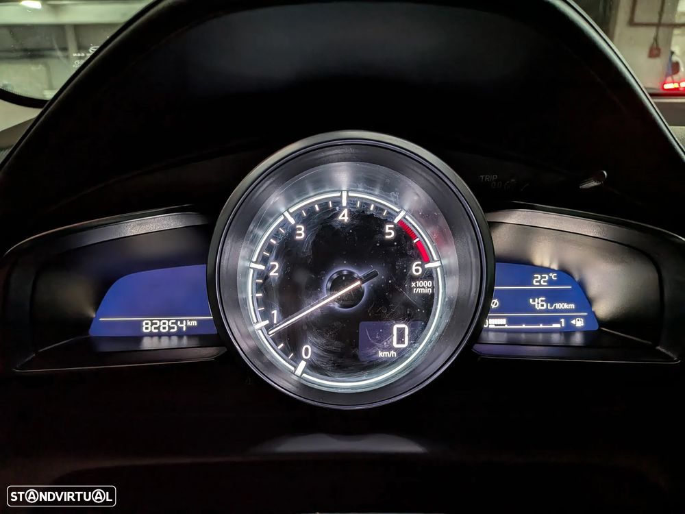 Mazda CX-3 1.5 Sky.Excellence Navi - 4