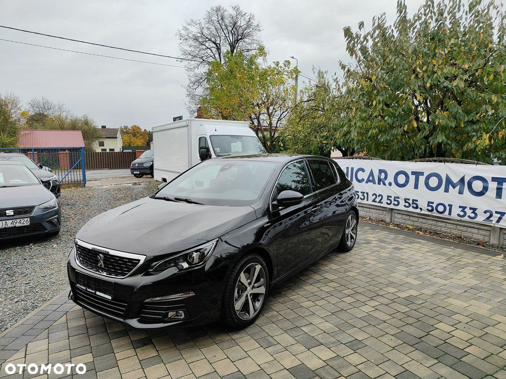 Peugeot 308 - 1