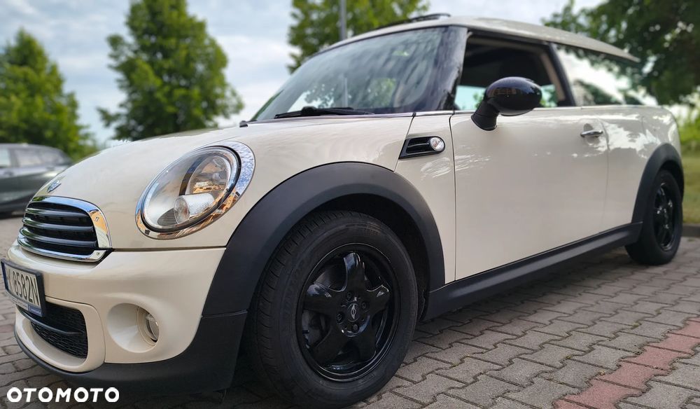 MINI Clubman One D - 1