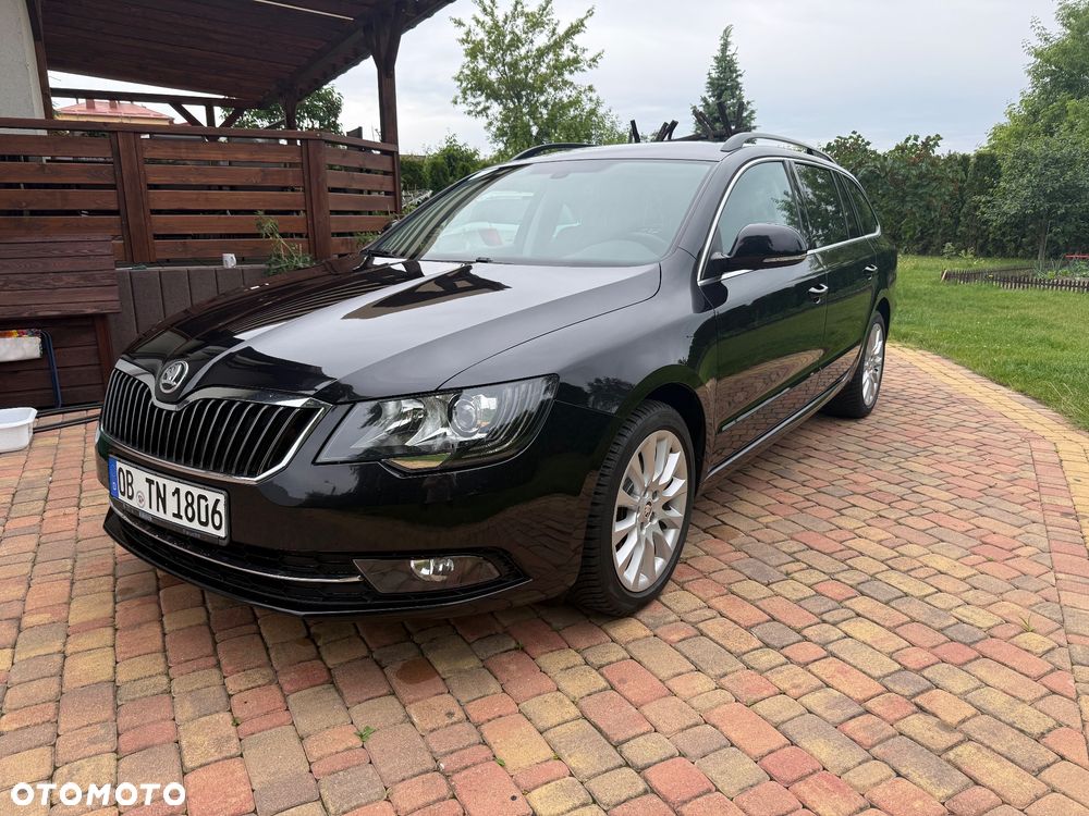 Skoda Superb 2.0 TDI Business DSG - 38