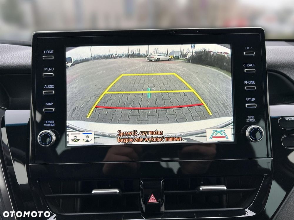 Toyota Camry 2.5 Hybrid Prestige CVT - 20