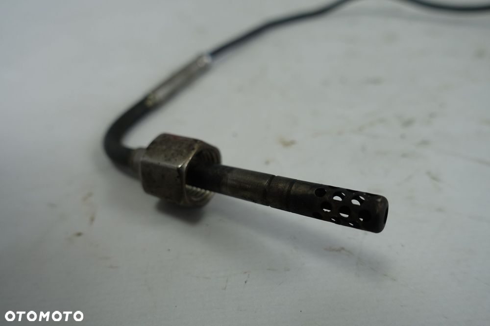 Mercedes W211 3.0 CDI V6 SONDA LAMBDA 0051539028 - 5