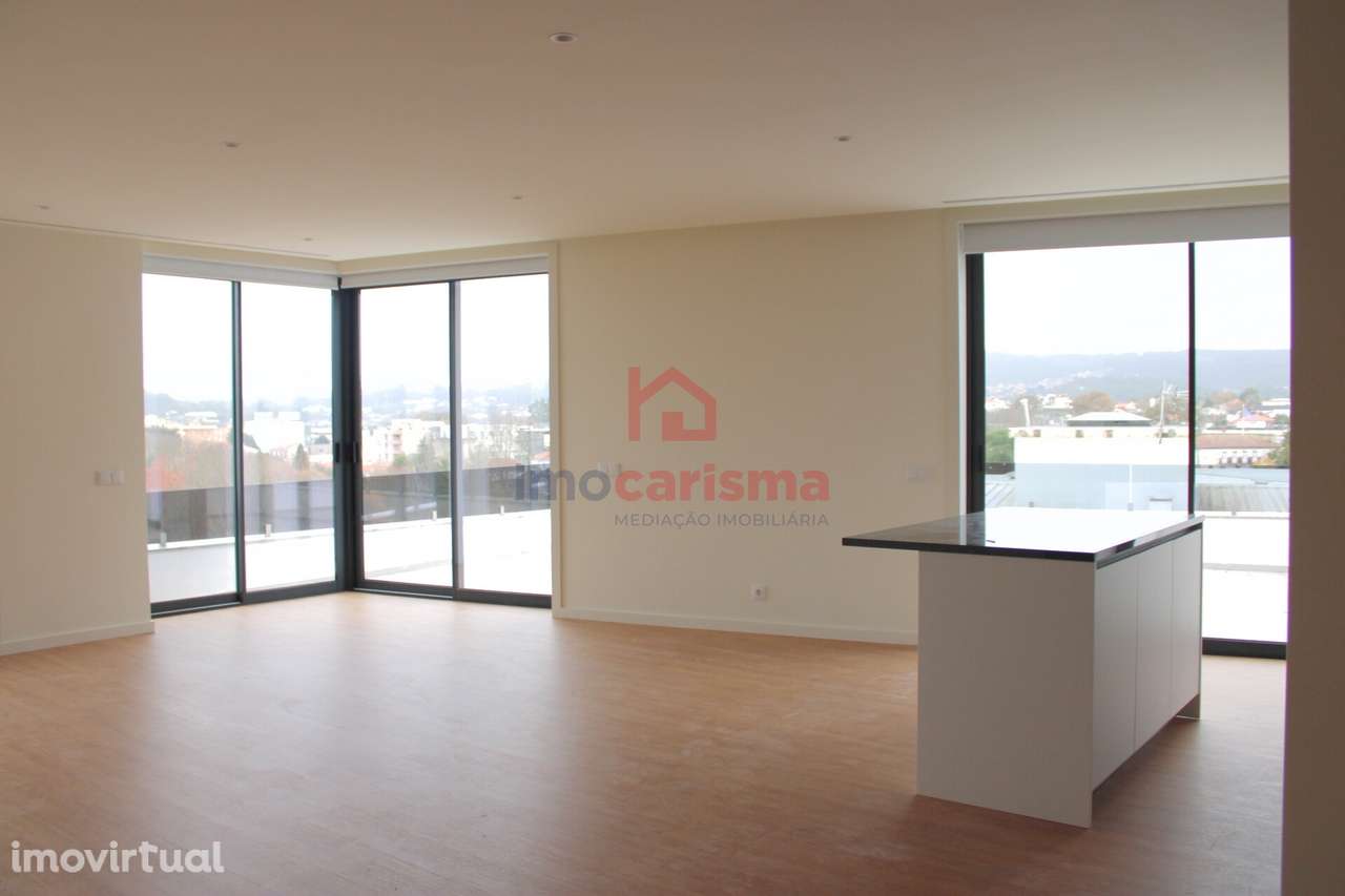 Apartamento T3 Novo, No Último Piso, Centro de Paços de Ferreira - Grande imagem: 5/46