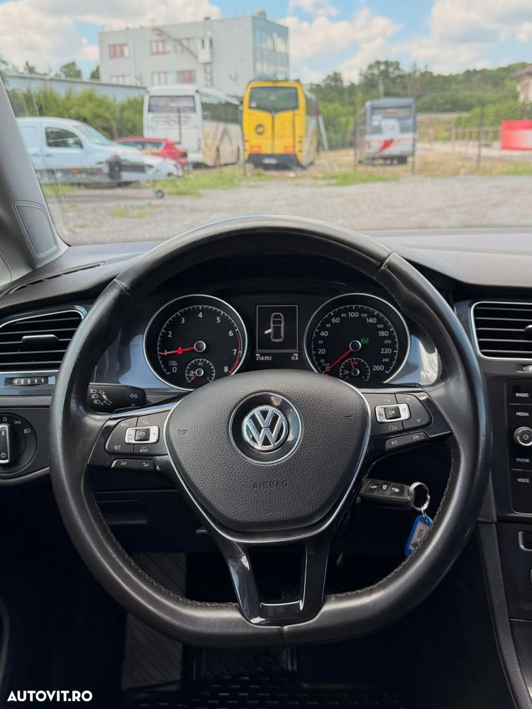 Volkswagen Golf 1.4 BlueMotion DSG Comfortline - 10