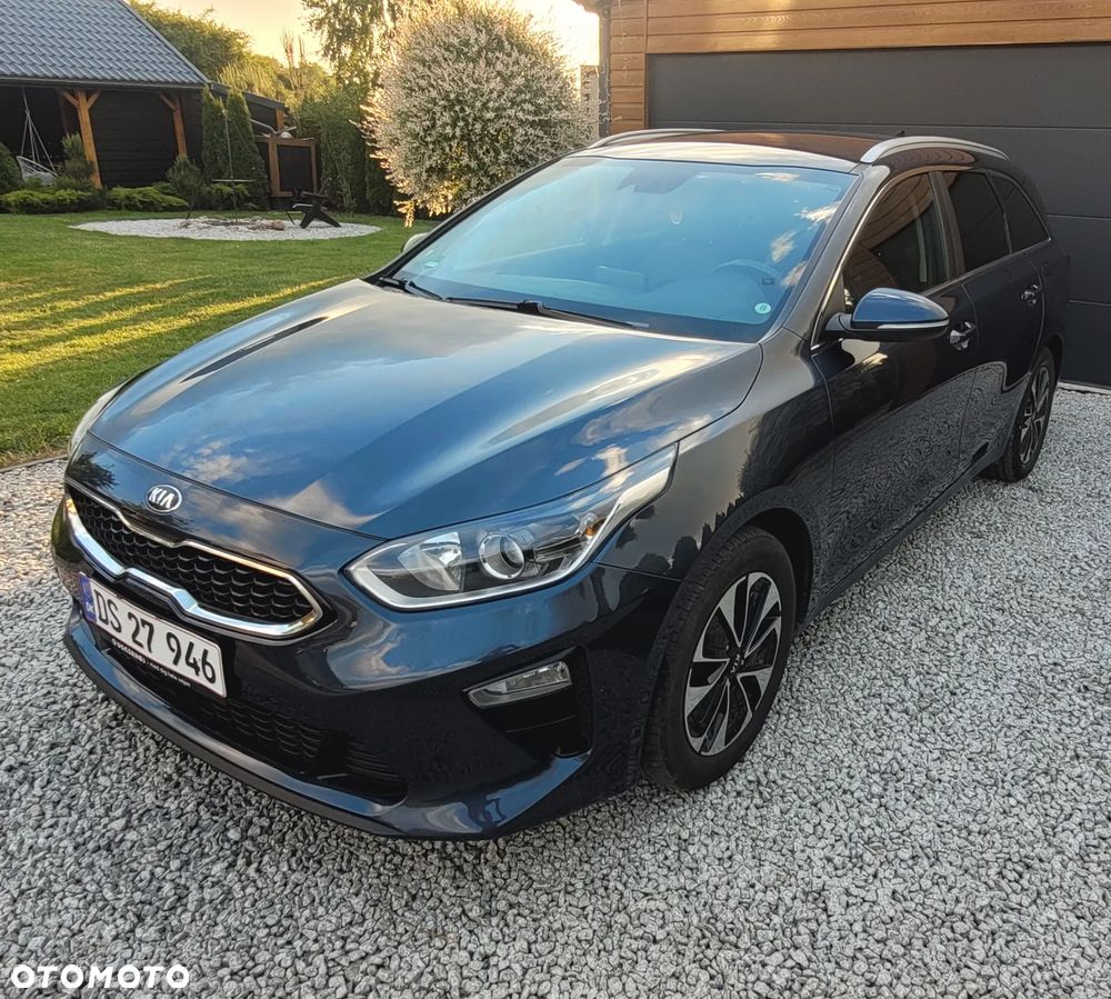 Kia Ceed - 1
