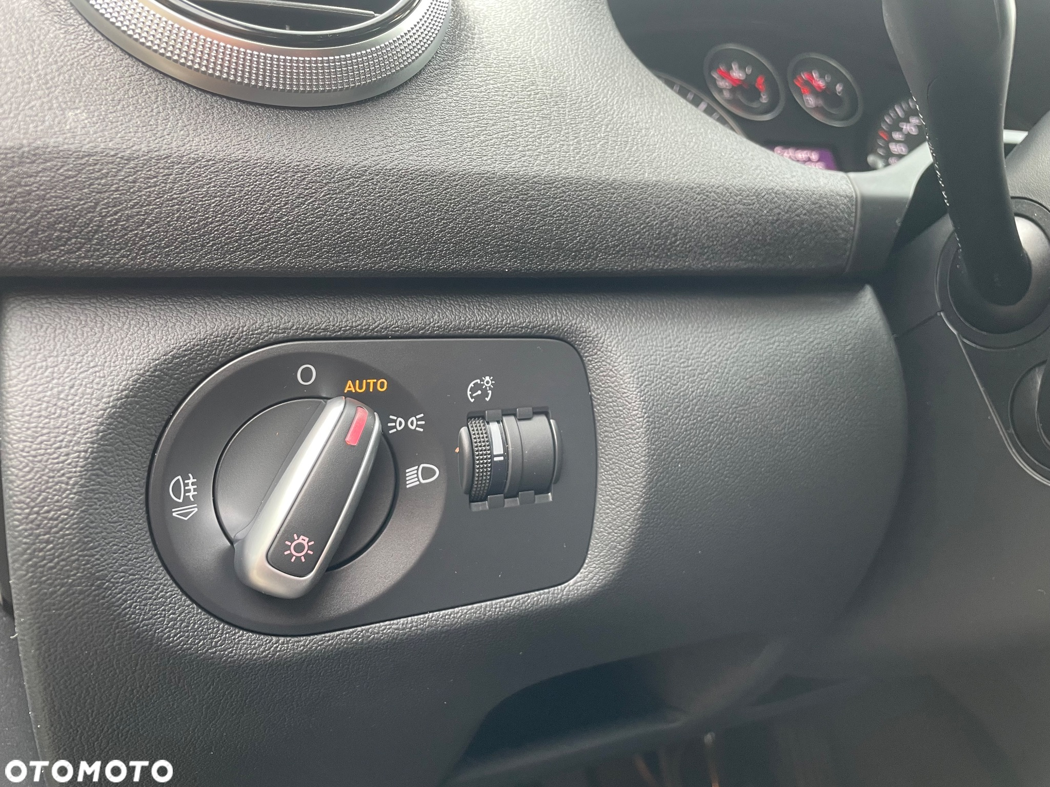 Audi A3 2.0 TDI Sportback DPF S tronic Attraction - 17