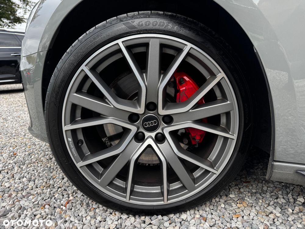 Audi A4 Avant 45 TDI quattro tiptronic S line - 15