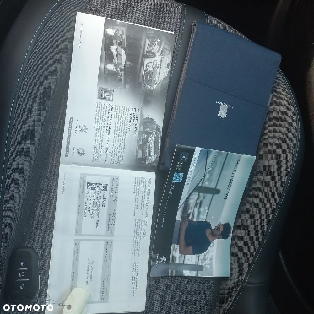 Peugeot 208 1.2 PureTech Allure Pack S&S EAT8 - 19