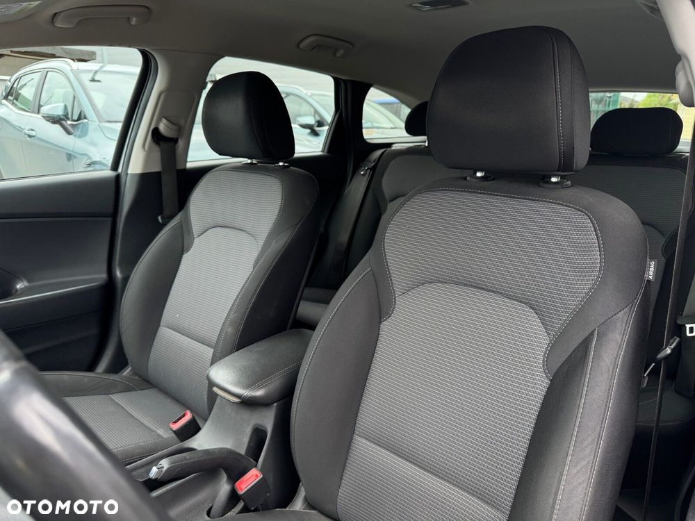 Hyundai i30 - 12