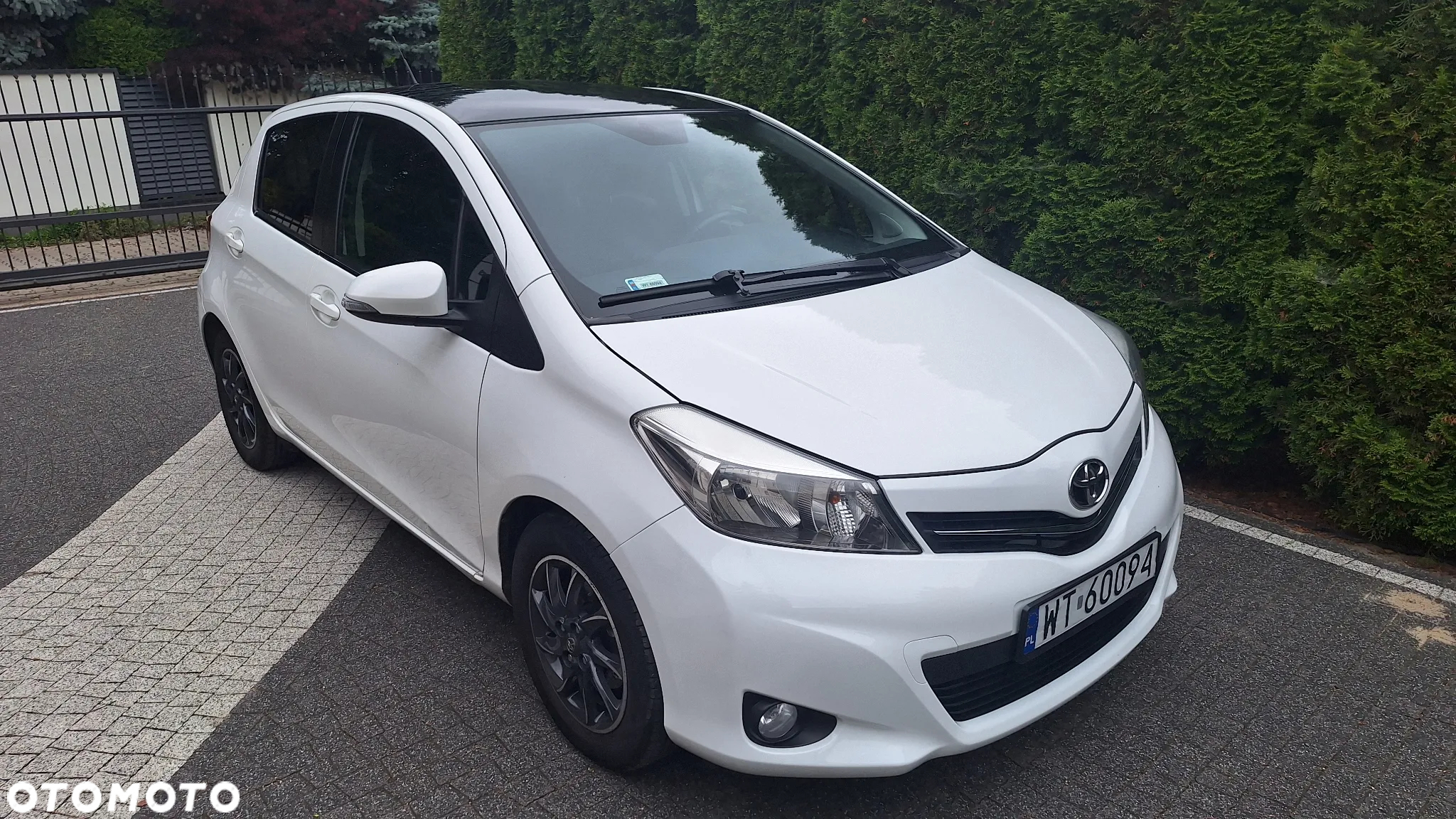 Toyota Yaris 1.33 Premium - 14