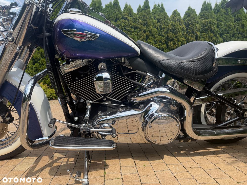 Harley-Davidson Softail Deluxe - 3