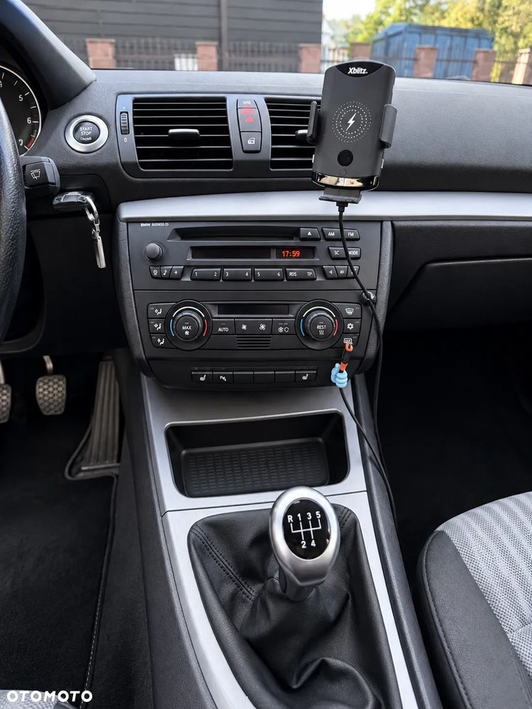 BMW Seria 1 116i - 11