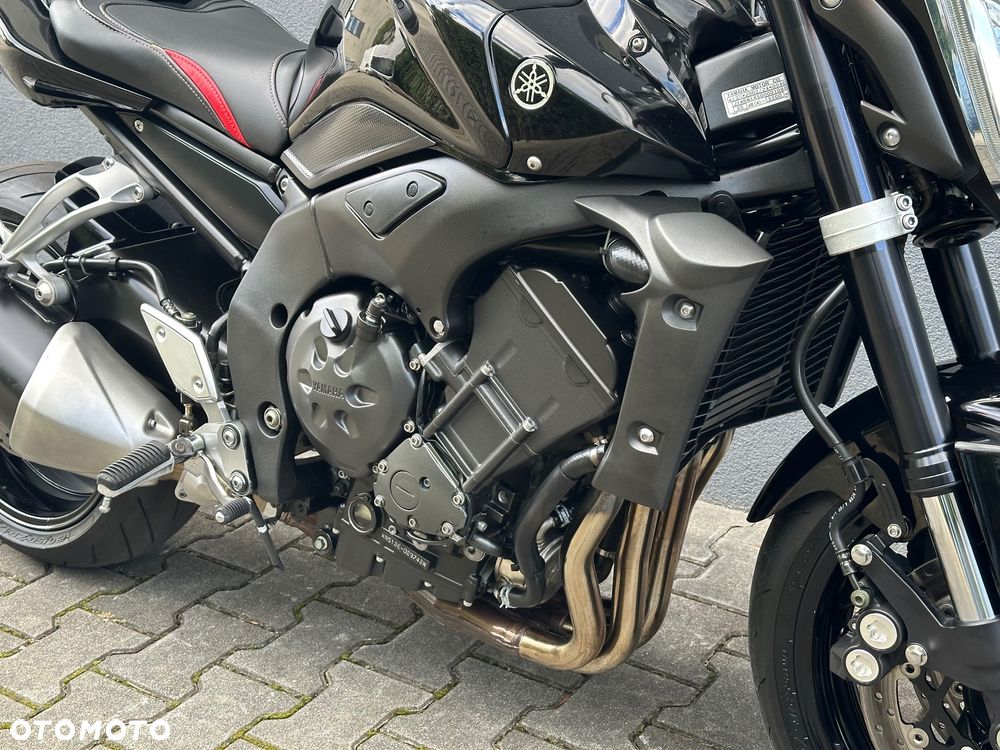 Yamaha FZ - 15