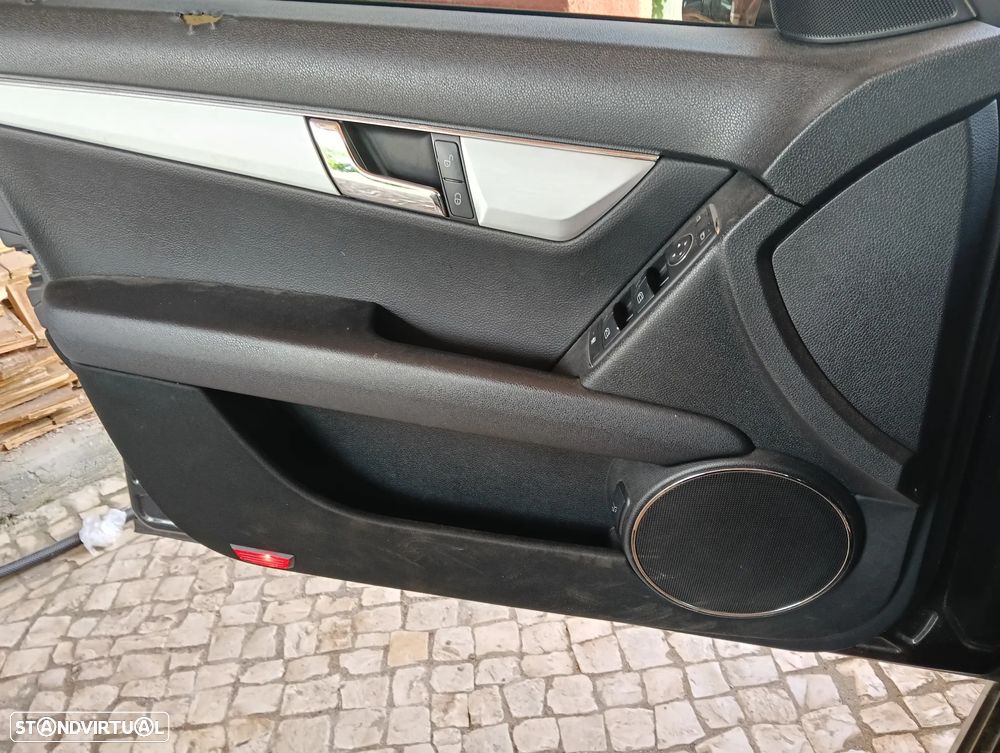 Mercedes-Benz C 180 Station Kompressor BlueEFFICIENCY Avantgarde - 9