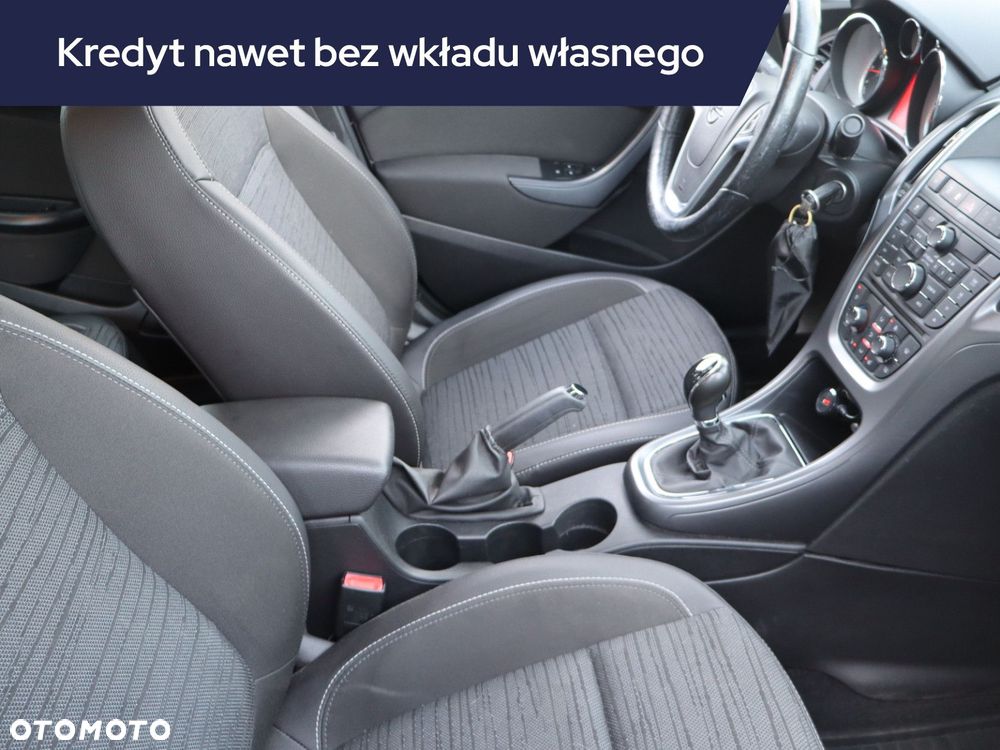 Opel Astra - 11