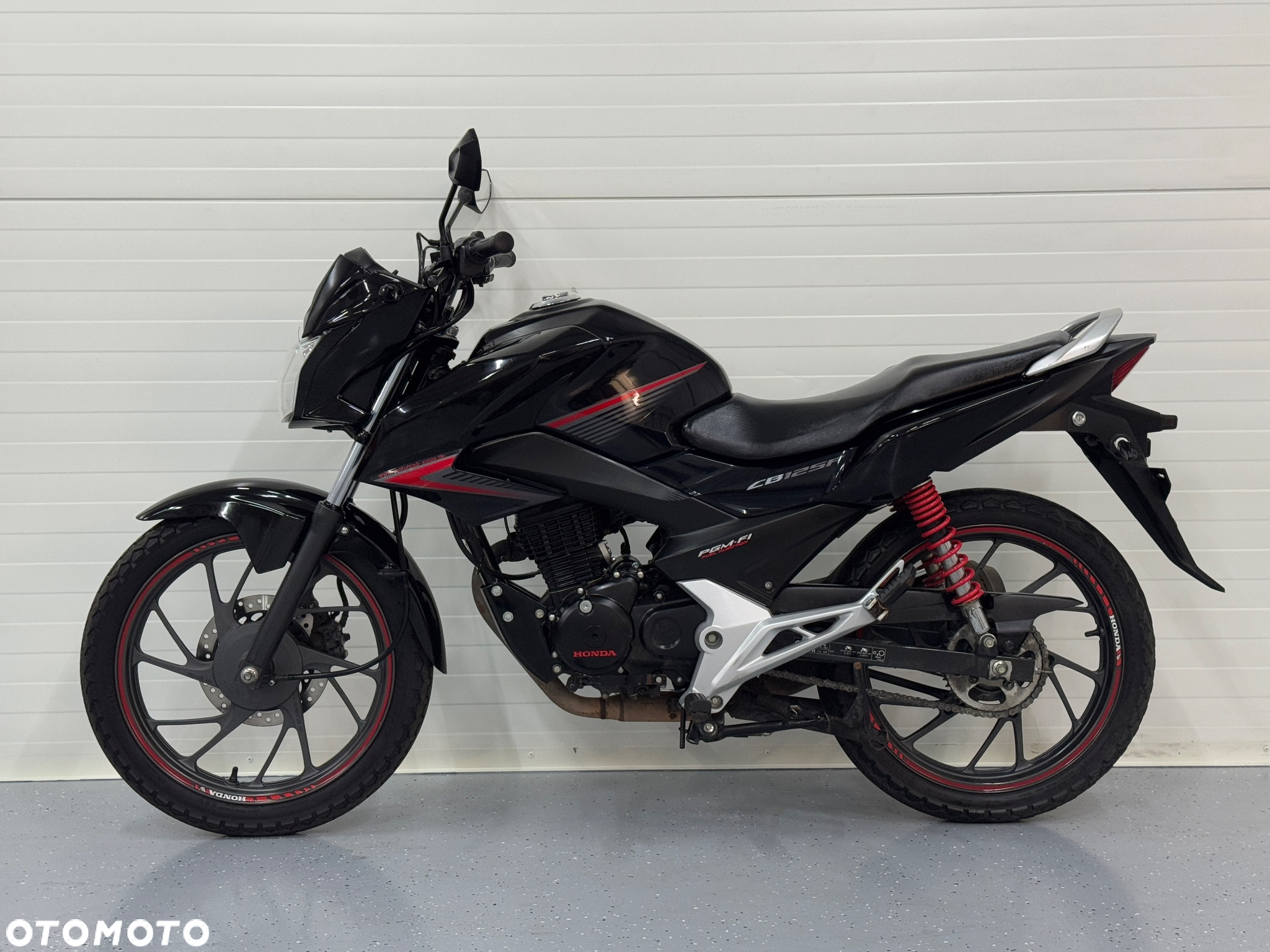 Honda CBF - 10