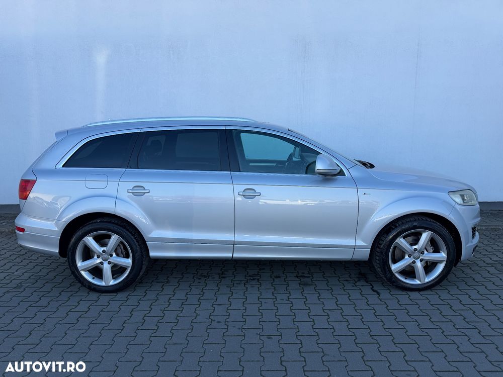 Audi Q7 - 7