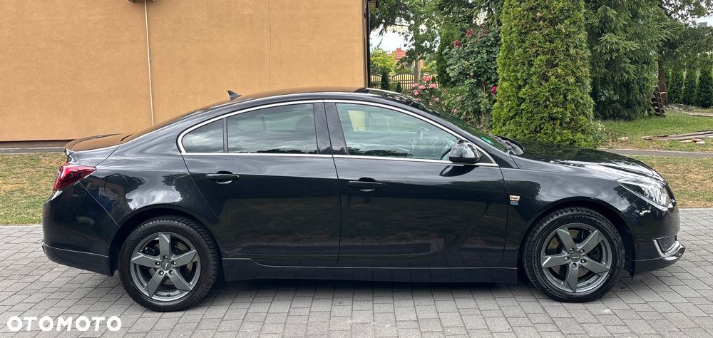 Opel Insignia 2.0 T Cosmo S&S - 22