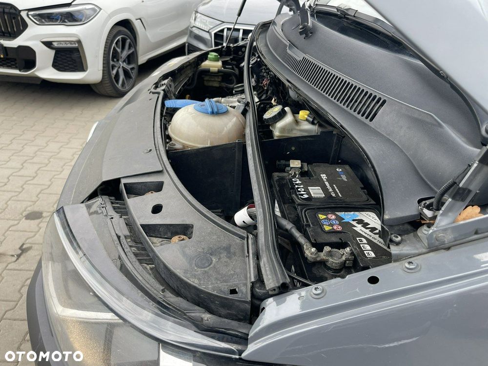 Volkswagen Transporter - 15