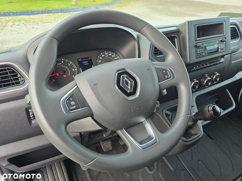 Renault MASTER CHŁODNIA 8 PALET Carrier XARIOS 350 -20*C +20*C 230V STACJONARNE PODŁĄNCZENIE TYLN OŚ BLIŻNIACZA WZMOCNIONA SALON POLSKA 125Tyś km SERWIS ASO RENO DO OSTATNIEGO Km GWARANCJA BOGATA OPCJA WYPOSAŻENIA LEDY HALOGENY TEMPOMAT FOTEL KIEROWCY PNEŁMATYCZNY - 32