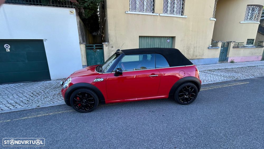 MINI Cabrio John Cooper Works - 1