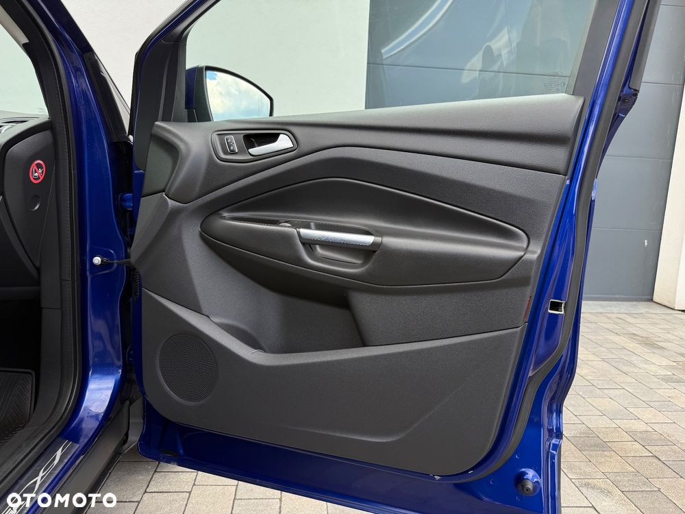 Ford Kuga 1.5 EcoBoost 2x4 SYNC - 30