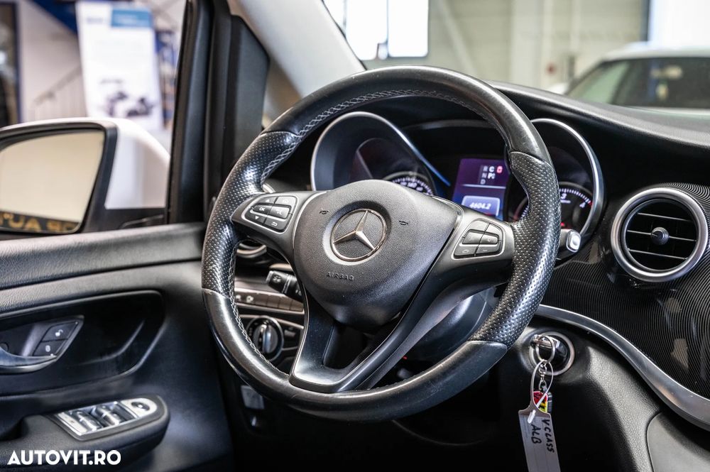 Mercedes-Benz V 250 (BlueTEC) d lang 4Matic 7G-TRONIC - 13