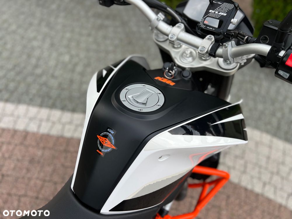 KTM Duke - 16