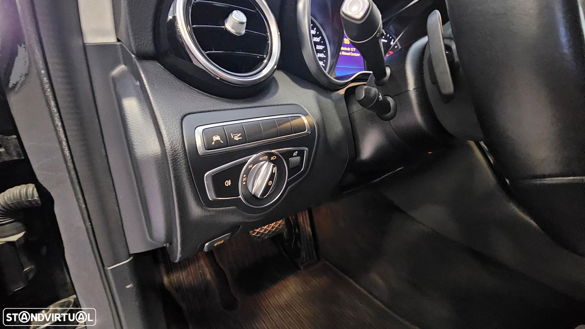 Mercedes-Benz C 220 d Avantgarde - 24