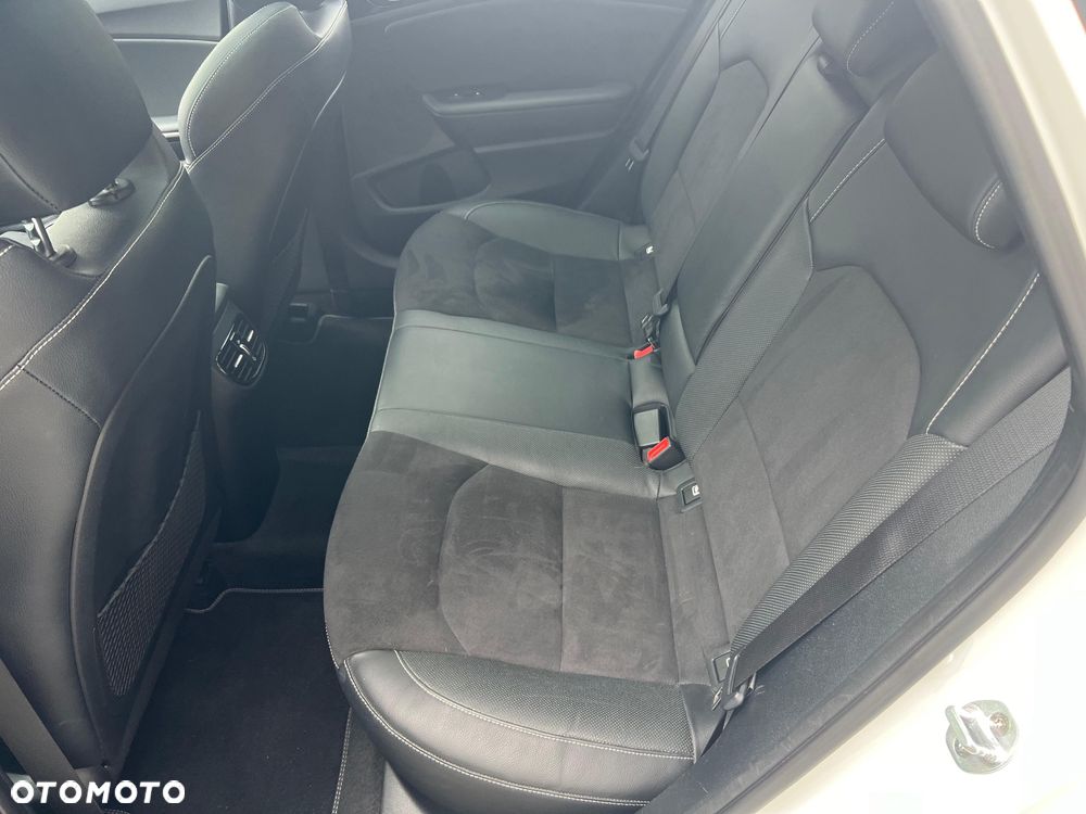 Kia Ceed 1.4 T-GDI OPF GT Line - 13